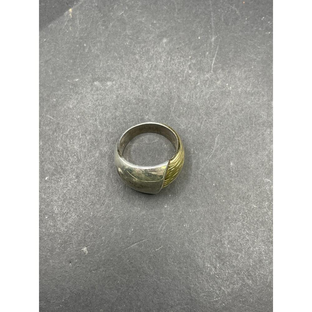 Vintage Milor Italy Signed Sterling Silver 925 Two Tone Dome Ring Size 7 - Picture 4 of 7